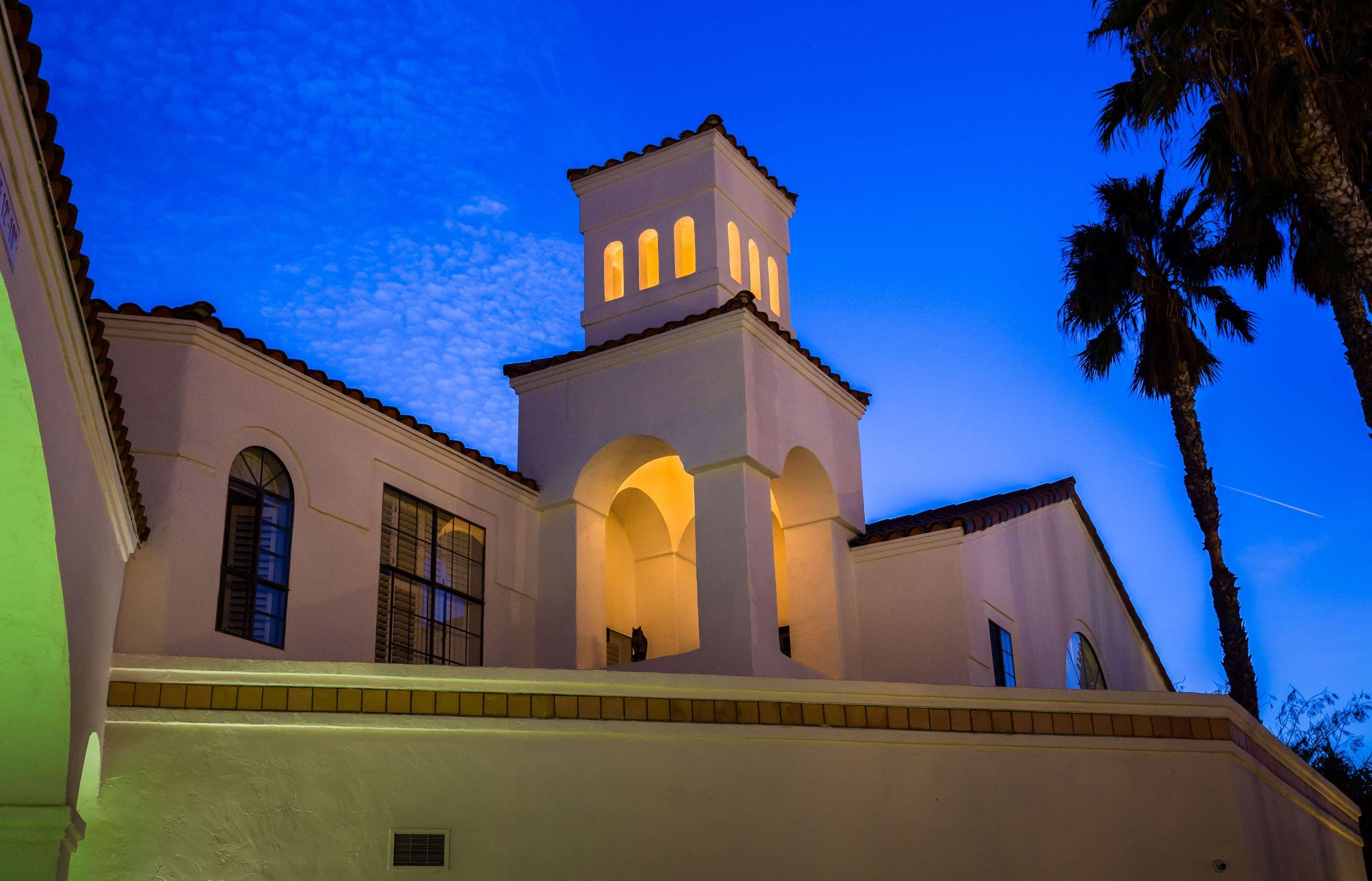 Best Western Posada Royale Hotel & Suites Simi Valley Exterior photo